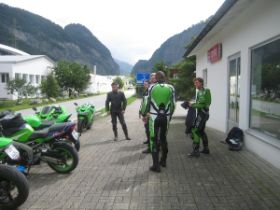 2011-06-19_034_Julier_Maloja mit Brauchli Motos.jpg